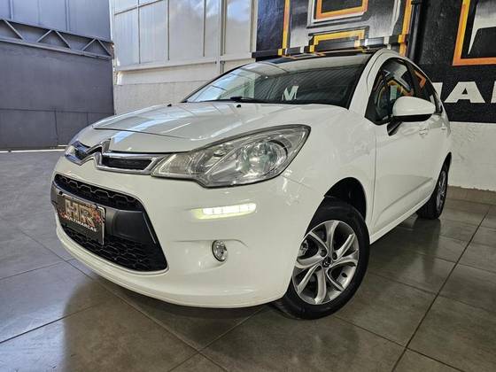 CITROËN C3 1.2 ATTRACTION 12V FLEX 4P MANUAL CITROËN C3 1.2 ATTRACTION 12V FLEX 4P MANUAL